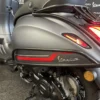 Custom Vespa Sprint S 50 - 4T 3V iGet Euro5 - Geel kenteken - Titianio Grijs + Indo Black Pack - Afbeelding 6